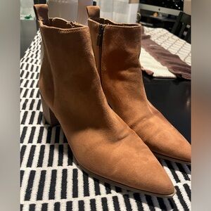 Universal thread brown booties - worn a few times